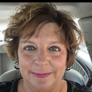 Meet your Posher, Michele